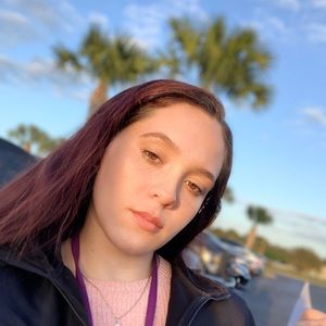 Meet your Posher, Abrianna